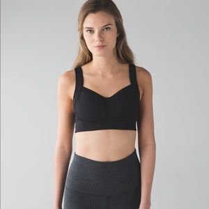 Lululemon Ta Ta Tamer iii